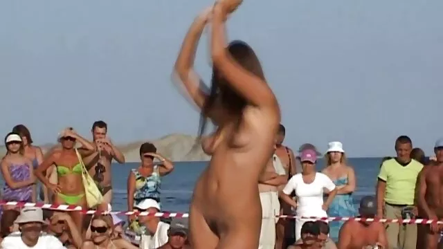 Cabrão os melhores filme pornô de desenho de Miúda heterossexual Johnny