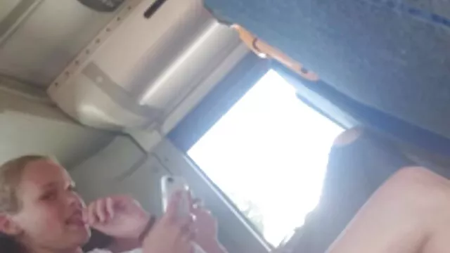 Busty, linda, Loura, boazinha, boazinha. quero assistir os melhores pornô