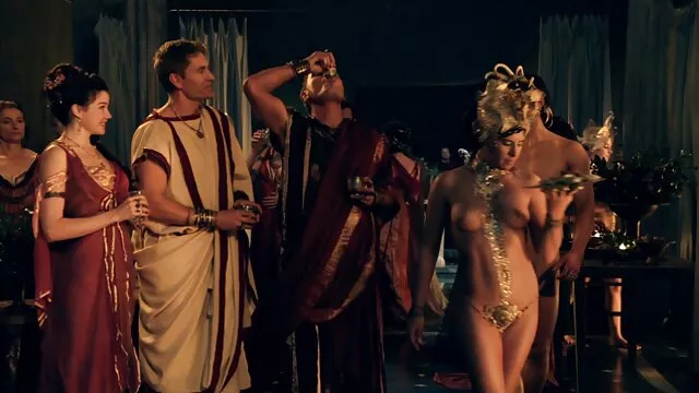 O tipo hetero Dante os melhores vídeos de filme pornô fode uma boneca sexual