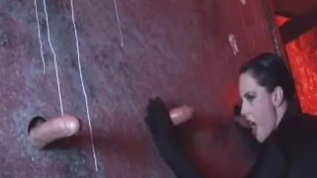 O PETERFEVER amarrou o cabrão Asiático o Alex Chu fodeu os melhores vídeos pornô das panteras as senhoras tatuadas