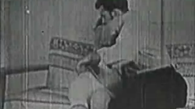 Uma os melhores filmes pornô grátis ruiva com um belo rabo e mamas.