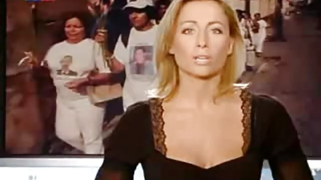 A Princesa polaca fode um os melhores vídeos pornô em hd vibrador na sua doce rata sedenta de sexo!